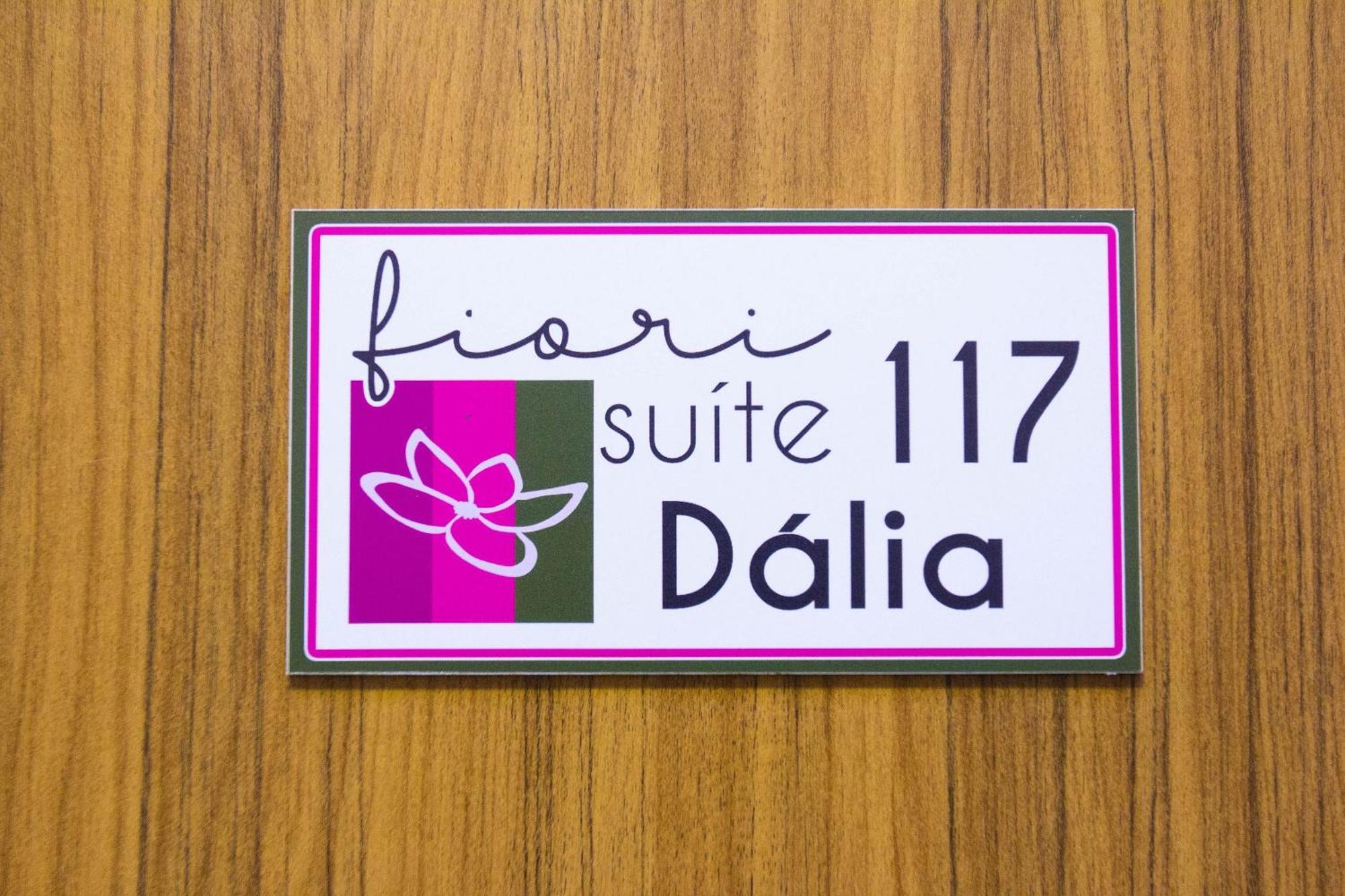 Fiori Suites Goiania Exterior photo